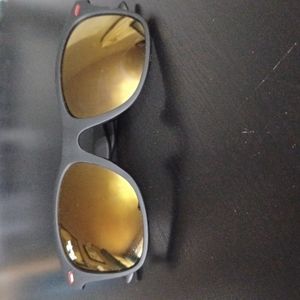 Jolie Rose black frame Sunglasses (Ray-Ban look a like)